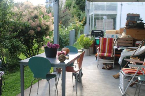 陽台/露台, Beautiful 14 m2 room in 于伯斯托夫