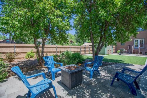 Home with Hot Tub, Steps to Dtwn Flagstaff and NAU!, Flagstaff (foto 2)