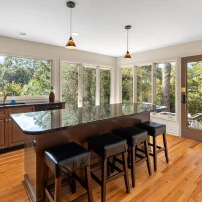 Secluded Family Retreat with Private Pool, BBQ, Outdoor Living in South Beach