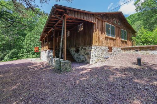 Cozy Log Cabin in Jim Thorpe in Jim Thorpe, USA