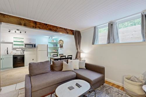 West Ashley Abode – khách sạn tại West Ashley
