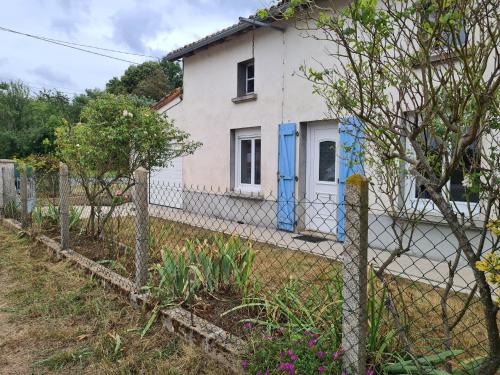 Gîte Chez Dédé gîte à louer Brillac