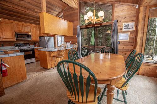Vance By Hauserman Rentals, Tahoe City (photo 5)