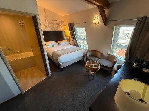 room detail thumbnail 0