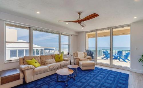 Oceanfront Three-Bedroom Condo with Direct Beach Access