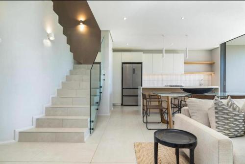18 Luxe Zimbali - image 2