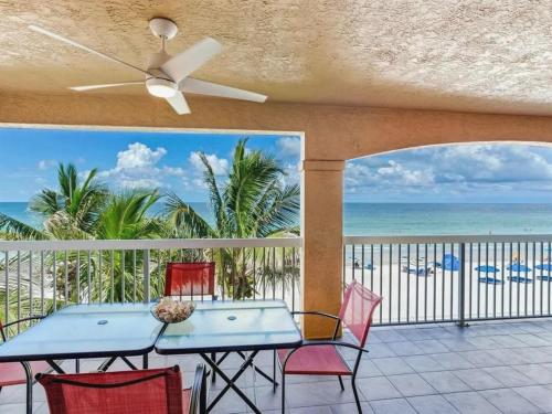 Spacious Three-Bedroom Condo with Gulf Views