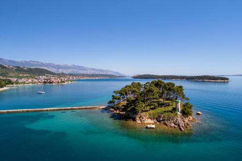 ชายหาด, House Solis in ปาลิต