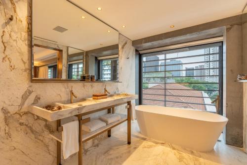 バスルーム, Rosewood São Paulo (Rosewood Sao Paulo) in ベーラ ヴィスタ