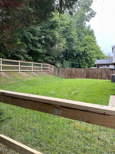 Peaceful Hideaway Fully Stocked Entire Home in Concord, USA