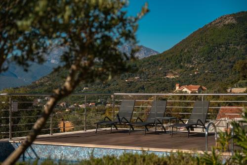 Lingkungan sekitar, SeaView Suite with Pool near Tivat Airport by Solea Vacation Homes in Kavac