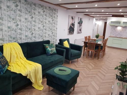 Apartament "W Sz" pod Klonami