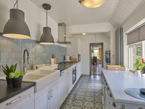 Konyha, de Rust in Lamswaarde