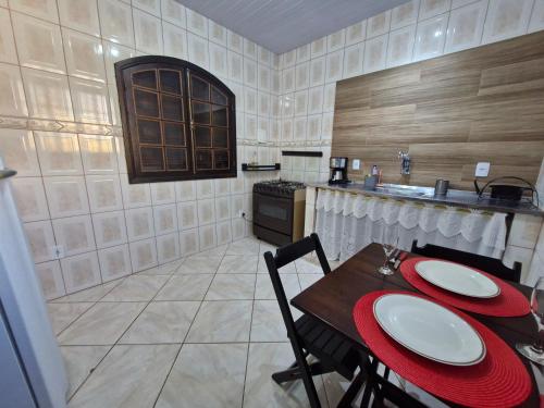 Kitchen, Top Prainha e Grumari! Praia -Surf-Natureza-WiFi-Garagem near Prainha Beach