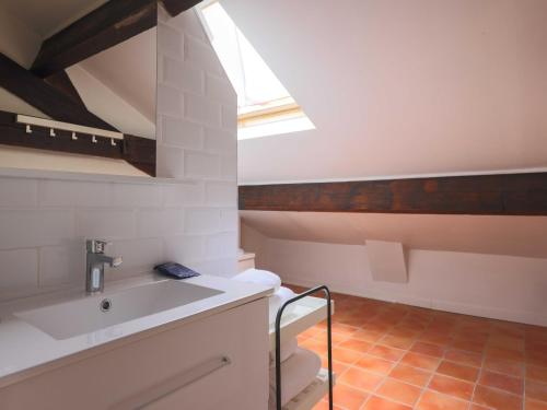 House with garden 4BR/10P near Paris - image 5