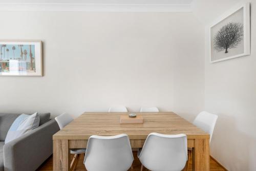 Corona Cove Unit 7 - image 4