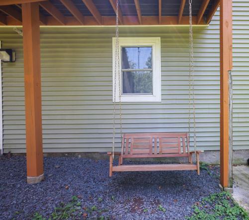 2 Bedroom Condo in Tannersville - 6 Minutes from Camelback Mountain in Tannersville