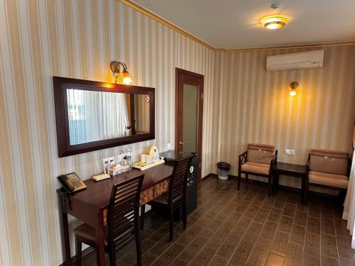 Odeska Astoria Arcadia Hotel in Odessa