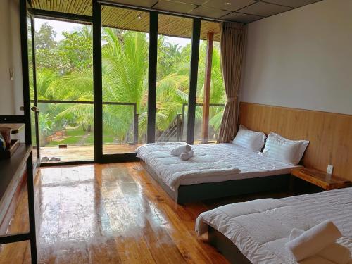 Phòng Tiêu Chuẩn 4 Người Hướng Vườn