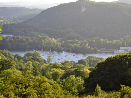 Exterior view, Spout Crag Boathouse in Storrs