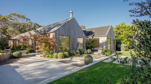 Silvertop House