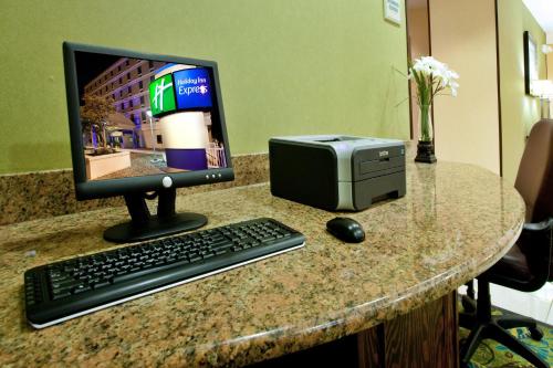 Holiday Inn Express - Richmond Downtown by IHG in Richmond, USA