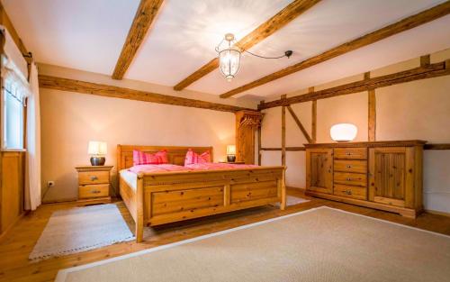 Ferienhaus Unter den Eschen in คลิงเกนแบร์ก