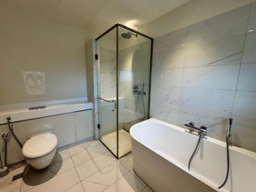 Welcome to Your 5-Star Stay at Cinnamon Life Suite - image 6