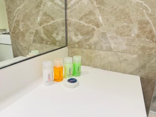 Welcome to Your 5-Star Stay at Cinnamon Life Suite - image 4