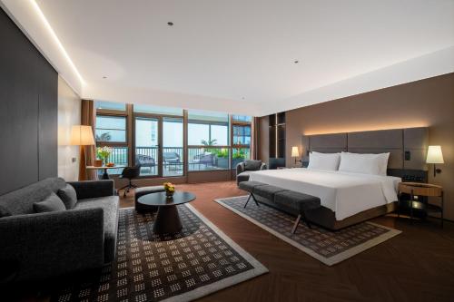 Intercity Hotel Shanghai Pujiang Central