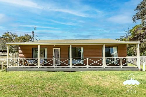 Cocomo, Sandy Point