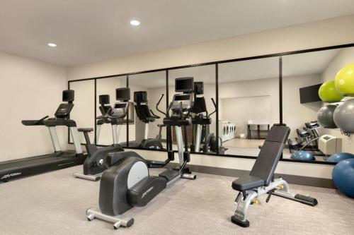 Candlewood Suites Springfield By IHG – Springfield, IL