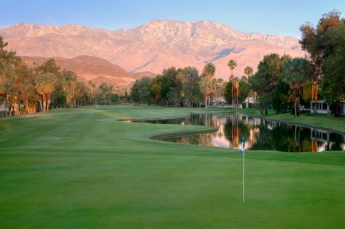 Hyatt Vacation Club at Desert Oasis