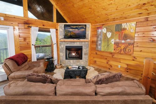 Edge of Paradise in Pigeon Forge, USA