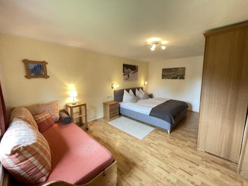 1 double bed, 1 sofa bed