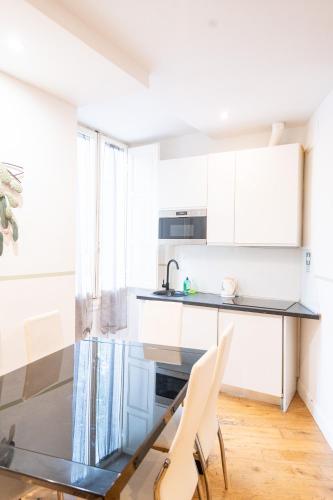 Marmora 3 BR apartment near Accademia Gallery - image 14