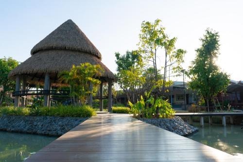 Exterior view, Jintana Resort in Buriram