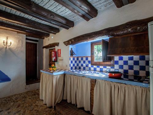 virtuve, Restored mill on a property in Algarinejo in Granada in Fuentes de Cesna