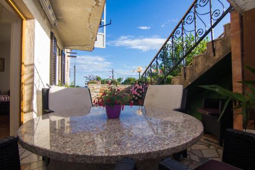  Apartment Magdic in Brzac