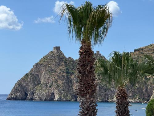 Alrededores, HoneyMoon Suite Apartment in Sant'Alessio Siculo