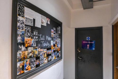 The Full Moon Backpackers – Bristol