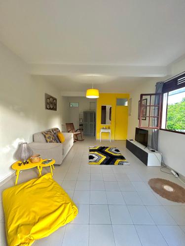 Magnifique studio avec terrasse et jardin XXL - Location saisonnière - Sainte-Anne