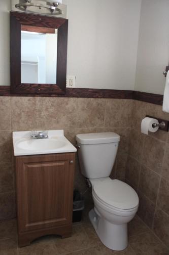 Motel 101 - image 8