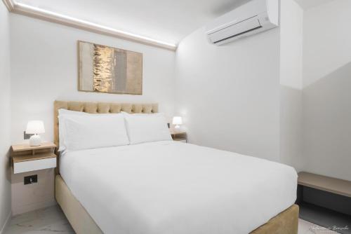 Hotel Adamas - main image