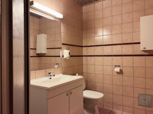 Fanitullen Hotel - image 14