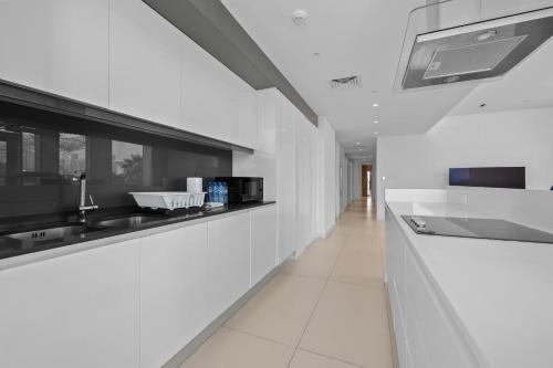 Bluewater Residence 6- Spacious Outlet in Bluewaters Island