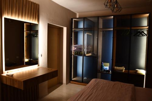 Modern apartment in the centre, Tirana (photo 3)