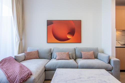 Brand New 1 Bedroom in AURA by Grovy, JVC, Dubaj (zdjęcie 4)