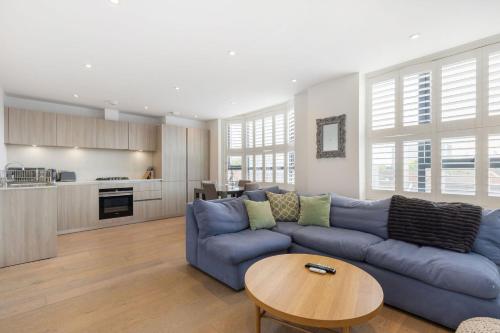 GuestReady - Modern 1BR Retreat in Battersea, Лондон