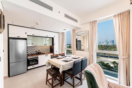 Escape 24 Lux 2BR Collective Dubai Hills, Dubaj (zdjęcie 9)